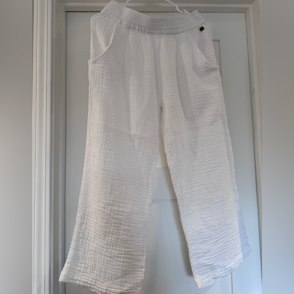 Rip Curl White Textured Knit with Bronze Accent